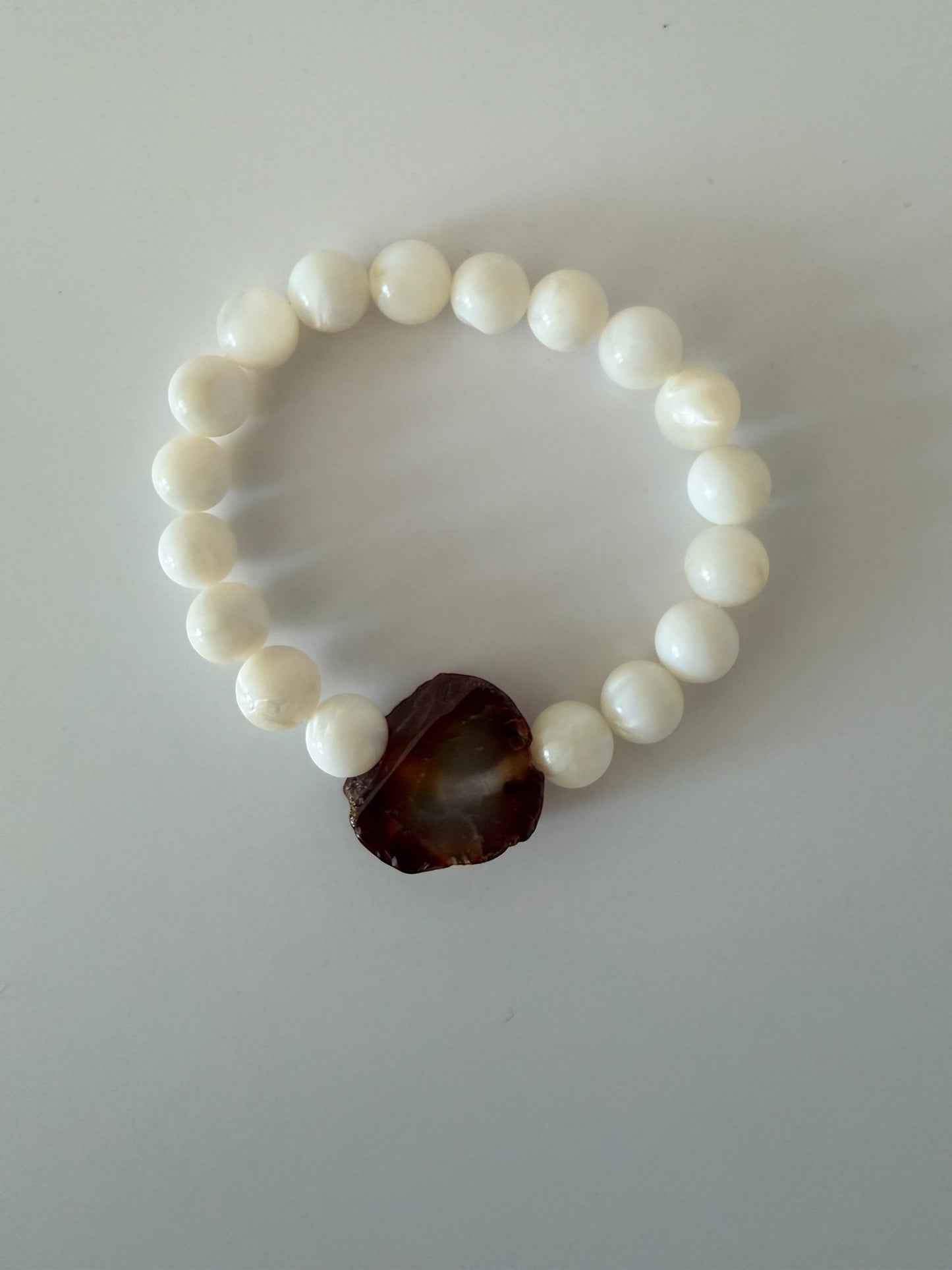 Mother of Pearl & Agate Stretch Bracelet